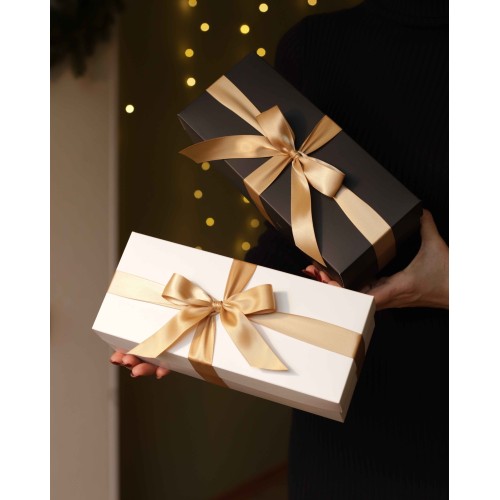 Новорічний подарунок. Теплий мікс із свічкою WHITE Новорічний подарунок. Теплий мікс із свічкою WHITE